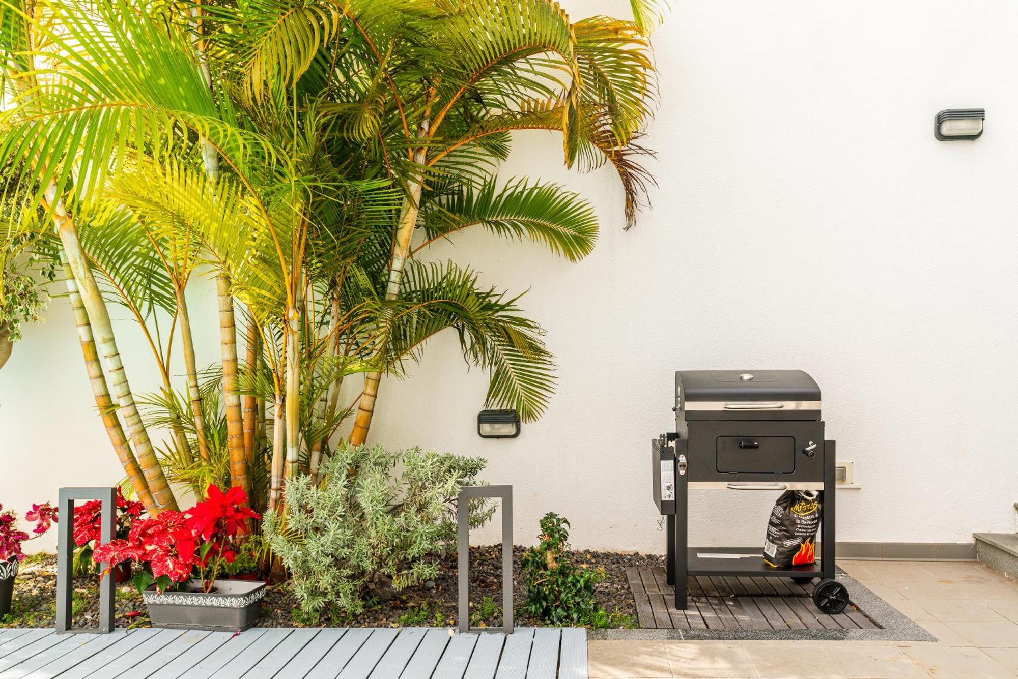 Villa Nunes, Big Holiday House With Private Pool Calheta  Esterno foto