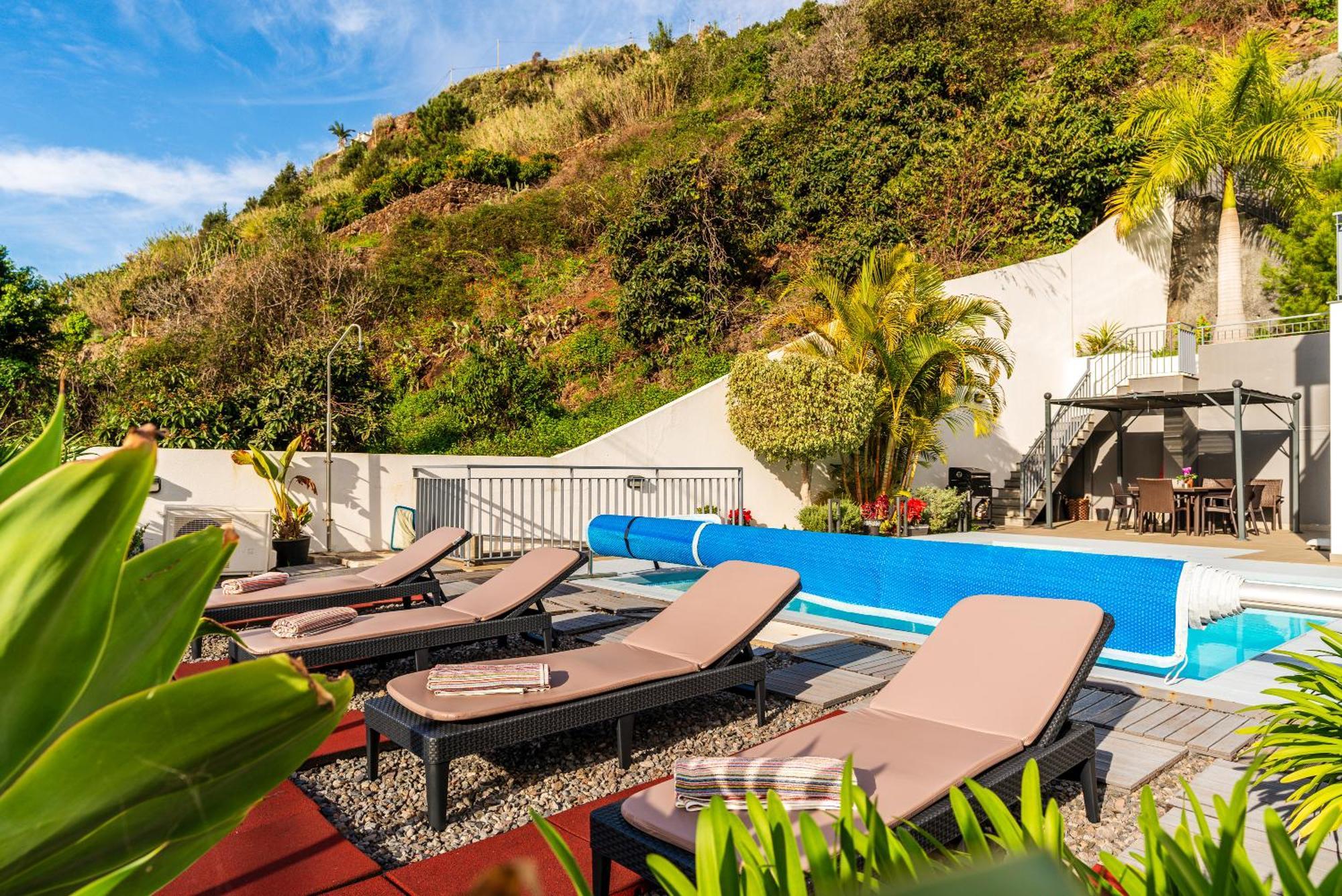 Villa Nunes, Big Holiday House With Private Pool Calheta  Esterno foto
