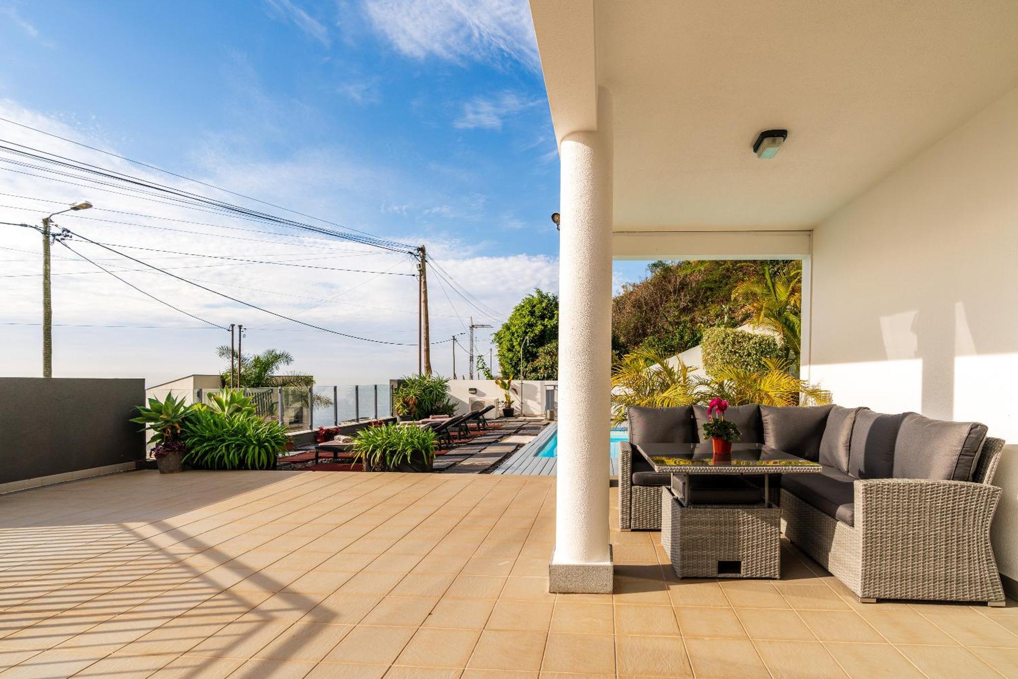 Villa Nunes, Big Holiday House With Private Pool Calheta  Esterno foto