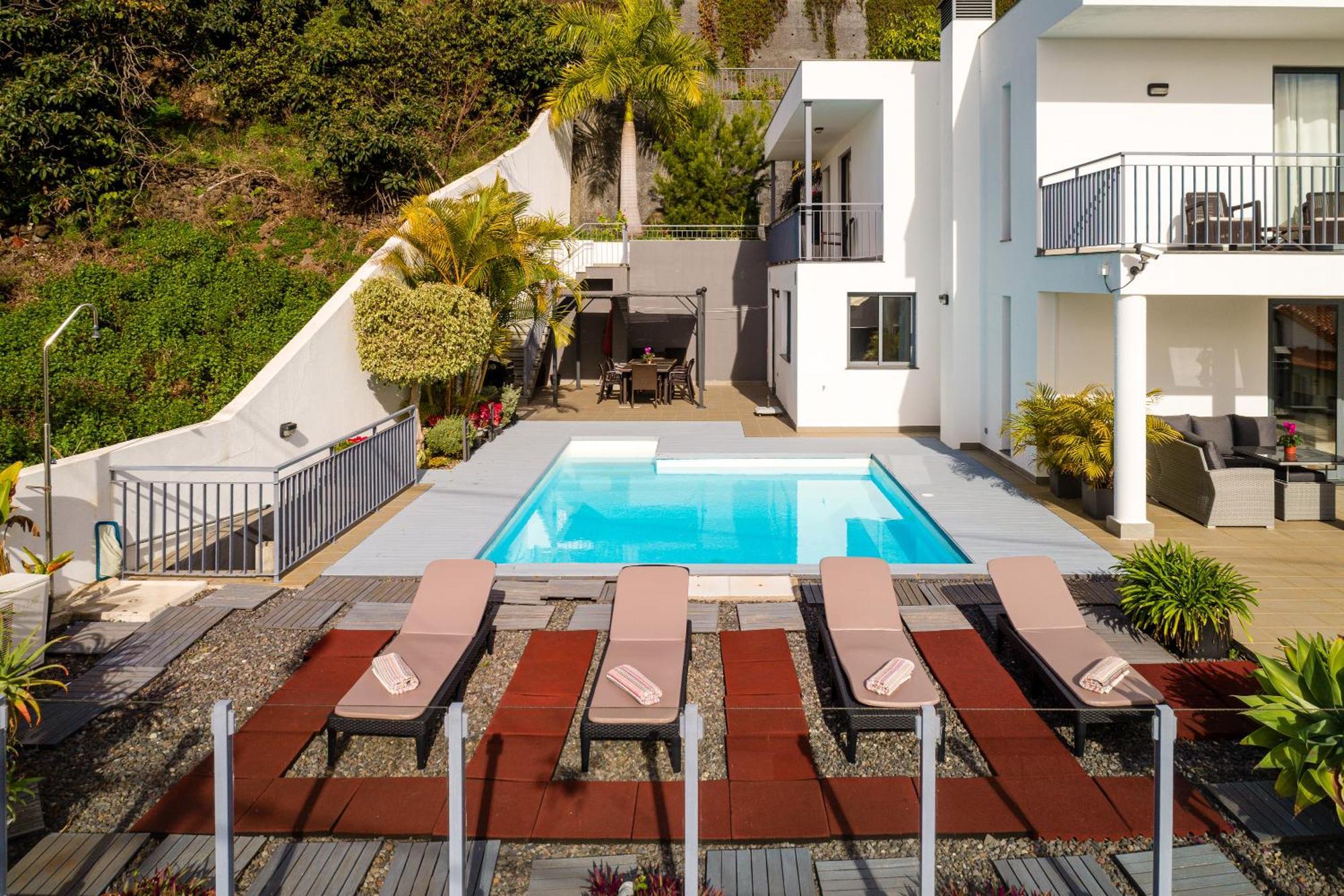 Villa Nunes, Big Holiday House With Private Pool Calheta  Esterno foto