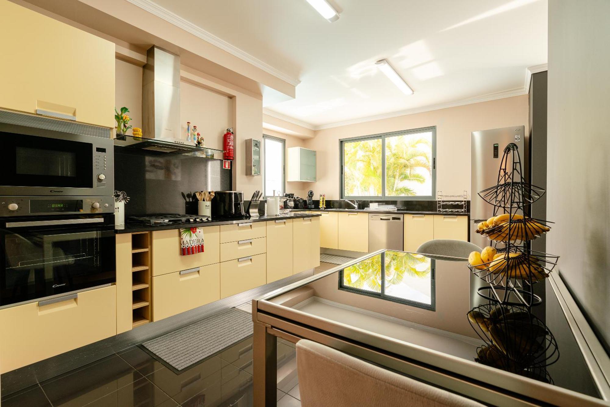 Villa Nunes, Big Holiday House With Private Pool Calheta  Esterno foto